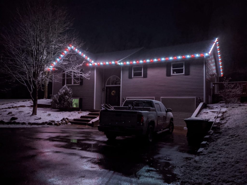 holiday lighting services